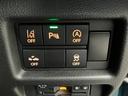 Ｊスタイル　７インチナビ　衝突軽減ブレーキ付き　オートライト　Ｂｌｕｅｔｏｏｔｈ　純正ナビ　プッシュスタート　シートヒーター　オートエアコン　スズキセーフティーサポート　衝突被害軽減システム　アイドリングストップ　横滑り防止機能　衝突安全ボディ（14枚目）
