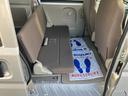 エブリイ ＰＡリミテッド　６型　衝突軽減ブレーキ付き　オートライト　スライドドア　禁煙車　スズキセーフティーサポート　衝突被害軽減システム　横滑り防止機能（8枚目）