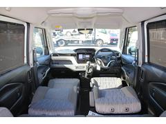 ���Ҥϥ������ʳ��˽л��ľ�ĥǥ����顼�Ȥ��ơ����츩��������䥨�ꥢ�ˡ��ϰ�γ��ͤ˰��������Ǥޤ���ޤ����� 3