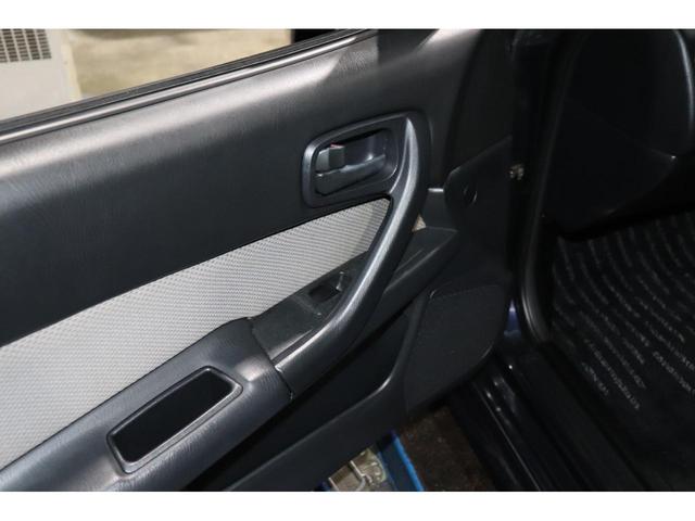 スカイライン 日産 ２５ｇｔターボ 無期限無制限保証付 純正５ｍｔ 純正ターボ 新品サンルーフ 新品アルミラジエーター タイベル パッキン交換済み ｇｔｒ化可能 滋賀県 ２５ｇｔターボ 無期限無制限保証付 純正５ｍｔ 純正ターボ 新品サンルーフ 新品アルミ