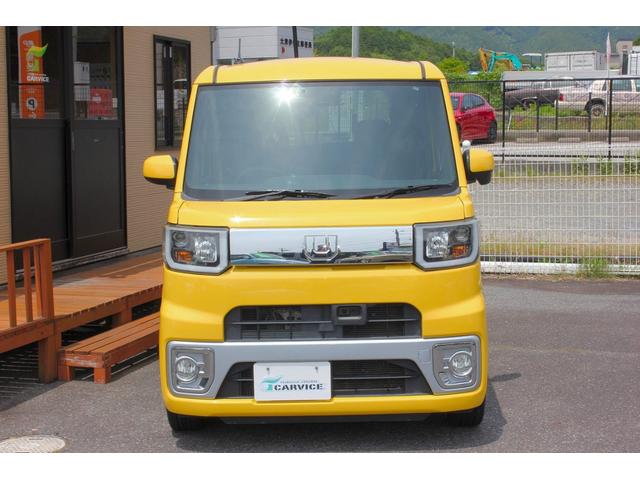 ダイハツ ウェイク グリル