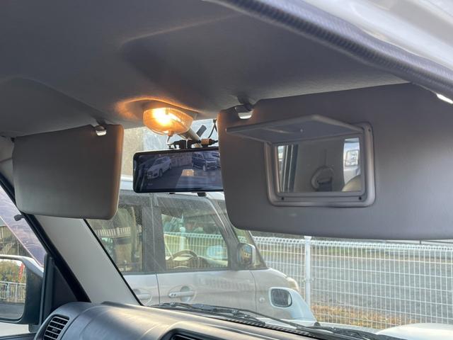 ジムニー ランドベンチャー　リフトアップ　５ＭＴ　ＲＡＹＳ製ホイール　ＭＴタイヤ　ＢＲＩＤＥ製シート　社外ステアリング　社外マフラー　前後ドラレコ（15枚目）