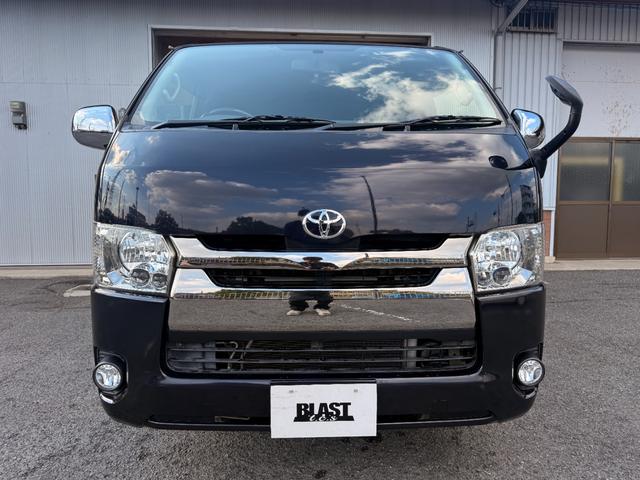 レジアスエースバン スーパーGL ダークプライム カロッツェリアサイバーナビ/シートカバー/ハヤシレーシングAW/禁煙車/レーダー/ドラレコ/ETC/バイザー・エンブレムハイエース仕様(3枚目)