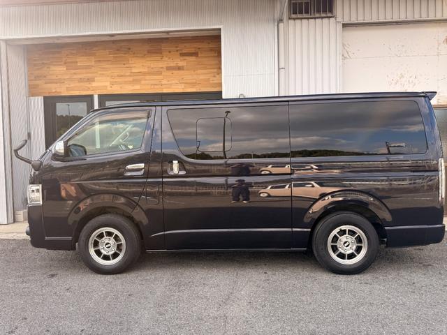 レジアスエースバン スーパーGL ダークプライム カロッツェリアサイバーナビ/シートカバー/ハヤシレーシングAW/禁煙車/レーダー/ドラレコ/ETC/バイザー・エンブレムハイエース仕様(7枚目)