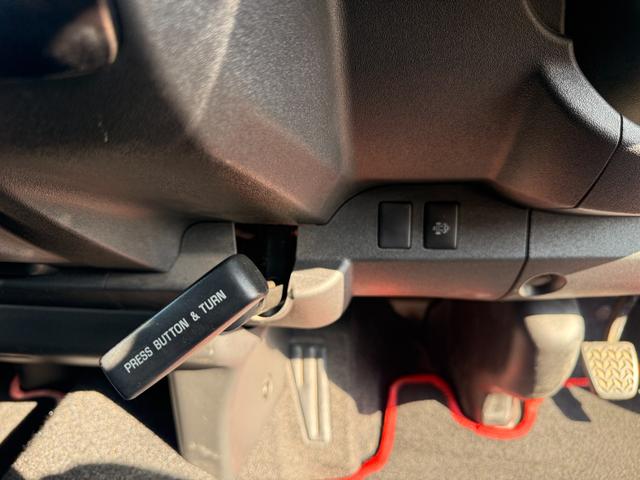 レジアスエースバン スーパーGL ダークプライム カロッツェリアサイバーナビ/シートカバー/ハヤシレーシングAW/禁煙車/レーダー/ドラレコ/ETC/バイザー・エンブレムハイエース仕様(38枚目)