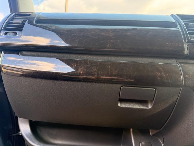 レジアスエースバン スーパーGL ダークプライム カロッツェリアサイバーナビ/シートカバー/ハヤシレーシングAW/禁煙車/レーダー/ドラレコ/ETC/バイザー・エンブレムハイエース仕様(42枚目)