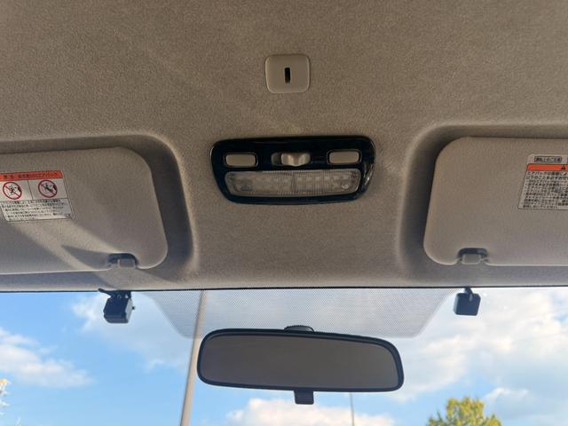 レジアスエースバン スーパーGL ダークプライム カロッツェリアサイバーナビ/シートカバー/ハヤシレーシングAW/禁煙車/レーダー/ドラレコ/ETC/バイザー・エンブレムハイエース仕様(47枚目)