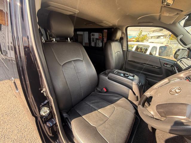 レジアスエースバン スーパーGL ダークプライム カロッツェリアサイバーナビ/シートカバー/ハヤシレーシングAW/禁煙車/レーダー/ドラレコ/ETC/バイザー・エンブレムハイエース仕様(51枚目)