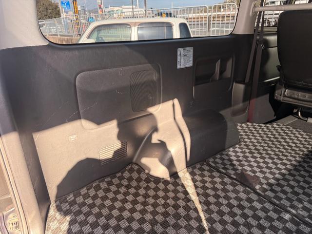 レジアスエースバン スーパーGL ダークプライム カロッツェリアサイバーナビ/シートカバー/ハヤシレーシングAW/禁煙車/レーダー/ドラレコ/ETC/バイザー・エンブレムハイエース仕様(65枚目)