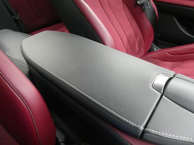 LC500 Sパッケージ V型8気筒EG&DirectShift10速AT ホワイトノーヴァガラスフレーク/レッド 寒冷地 カーボンR セーフティー+ GRSギア比可変ステアリング LDHダイナミックHS URZ100(25枚目)