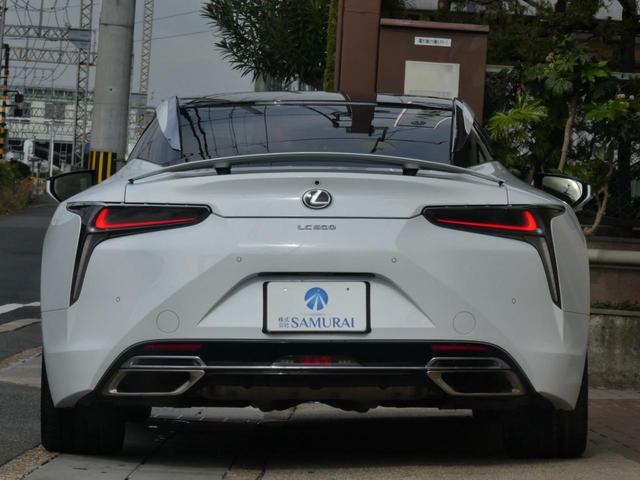 LC500 Sパッケージ V型8気筒EG&DirectShift10速AT ホワイトノーヴァガラスフレーク/レッド 寒冷地 カーボンR セーフティー+ GRSギア比可変ステアリング LDHダイナミックHS URZ100(42枚目)