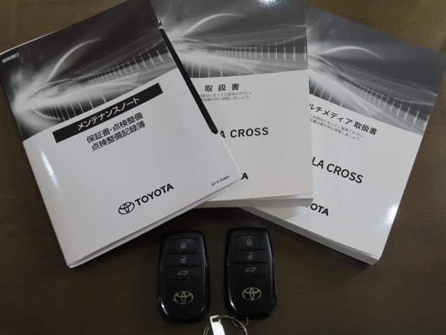 カローラクロス ハイブリッド Z 1オーナーユーザー様買取禁煙車 ラブクロス(フロントフェイスキット&OVフェンダー,純正202塗装塗り分け)新品TOYOタイヤオープンカントリーH/TII トヨタTM PVM Aパーク Gコーティング(5枚目)
