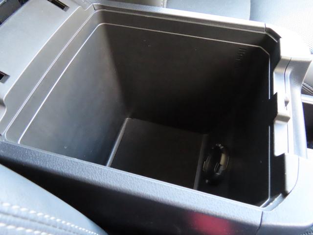 ランドクルーザープラド ＴＸ　Ｌパッケージ・ブラックエディション　１オーナーユーザー様買取禁煙車　２インチリフトＵＰ　ＤＦ１７ＡＷ　ＢＦグッドリッチＡ／Ｔ　ＳＲ　７人乗り　アルパイン９インチナビＴＶ　　Ｂカメラ　ルーフキャリア　ヒッチメンバー　Ｓヒーター／エアコン（30枚目）