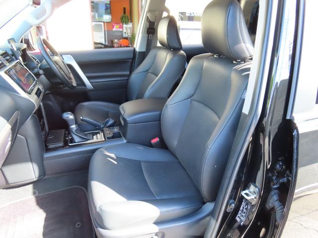 ランドクルーザープラド ＴＸ　Ｌパッケージ・ブラックエディション　１オーナーユーザー様買取禁煙車　２インチリフトＵＰ　ＤＦ１７ＡＷ　ＢＦグッドリッチＡ／Ｔ　ＳＲ　７人乗り　アルパイン９インチナビＴＶ　　Ｂカメラ　ルーフキャリア　ヒッチメンバー　Ｓヒーター／エアコン（36枚目）