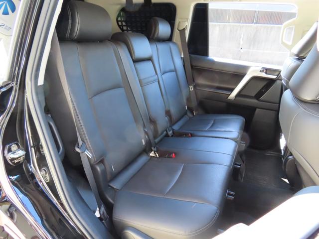 ランドクルーザープラド ＴＸ　Ｌパッケージ・ブラックエディション　１オーナーユーザー様買取禁煙車　２インチリフトＵＰ　ＤＦ１７ＡＷ　ＢＦグッドリッチＡ／Ｔ　ＳＲ　７人乗り　アルパイン９インチナビＴＶ　　Ｂカメラ　ルーフキャリア　ヒッチメンバー　Ｓヒーター／エアコン（37枚目）