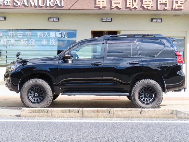 ランドクルーザープラド ＴＸ　Ｌパッケージ・ブラックエディション　１オーナーユーザー様買取禁煙車　２インチリフトＵＰ　ＤＦ１７ＡＷ　ＢＦグッドリッチＡ／Ｔ　ＳＲ　７人乗り　アルパイン９インチナビＴＶ　　Ｂカメラ　ルーフキャリア　ヒッチメンバー　Ｓヒーター／エアコン（56枚目）