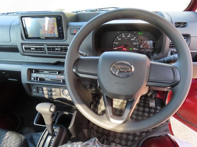 ハイゼットトラック ジャンボエクストラ　１オーナーユーザー様買取禁煙車　スマートアシスト　Ｃソナー　ケンウッドナビＴＶ　ＣＤ／ＤＶＤ／Ｂｌｕｅｔｏｏｔｈ　Ｂカメラ　前後ドラレコ　デフロック　ＬＥＤヘッド　純正マット＆バイザー　荷台マット（10枚目）