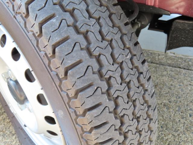 ハイゼットトラック ジャンボエクストラ　１オーナーユーザー様買取禁煙車　スマートアシスト　Ｃソナー　ケンウッドナビＴＶ　ＣＤ／ＤＶＤ／Ｂｌｕｅｔｏｏｔｈ　Ｂカメラ　前後ドラレコ　デフロック　ＬＥＤヘッド　純正マット＆バイザー　荷台マット（55枚目）