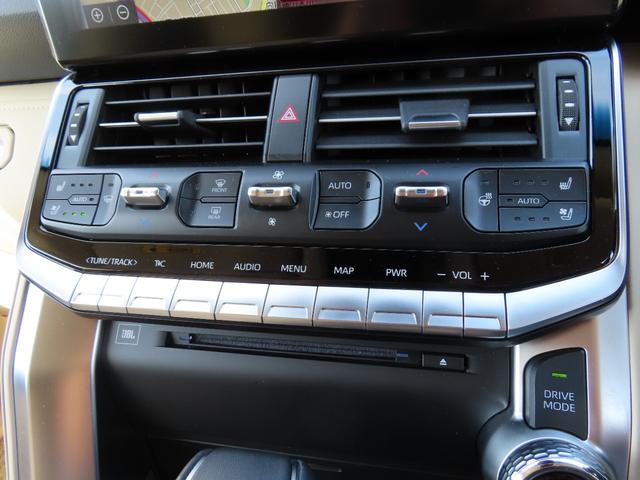 近所にお住まいのお客様は是非お気軽にご来店になって現車をご覧ください☆お客様がご検討中のお車、当店スタッフが丁寧にご説明させていただきます☆スタッフ一同笑顔でお待ちしております（＾＾）／