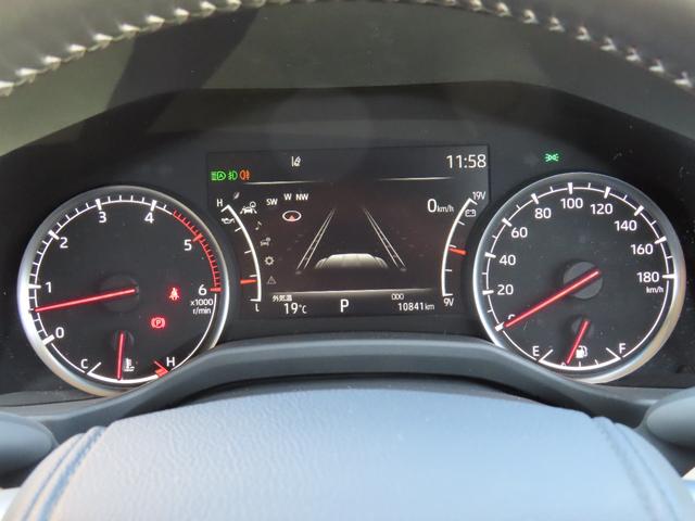 中古車を購入する際で大事な基準となる一つが走行距離。こちらのランドクルーザーはたったの１．１万キロです！もちろん機関も良好です☆これから長く付き合っていく一台ですので走行距離の少なさは魅力です★