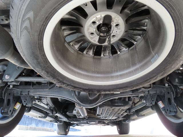 京都府内で乗られていたお車ですので下廻りの錆・腐食等もございません。安心してご購入頂けるお車です！