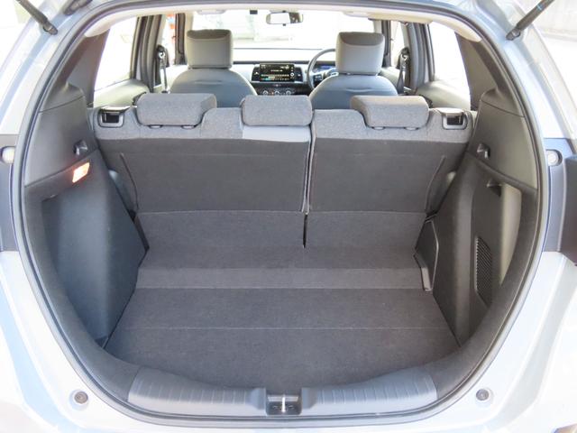 フィット e:HEV RS 1オーナーユーザー様買取禁煙車 9インチワイドCONNECTディスプレー ホンダセンシング ドライブモードスイッチ 専用サスペンション グレープライムスムースコンビシート 3ビュー切替式Rワイドカメラ(36枚目)