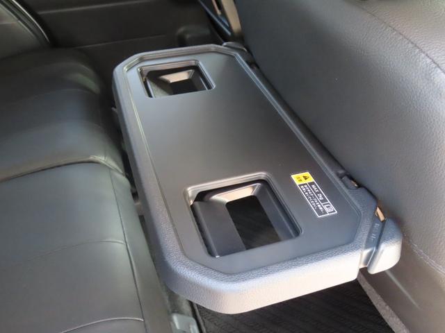 ルーミー カスタムG-T 女性1オーナーユーザー様買取禁煙車 スマアシ(予防安全機能) 純正9インチナビTV CD BT USB/HDMI パノラマビューM 純正12.1後席モニター シートヒーター ドラレコ インテリアイルミ(31枚目)