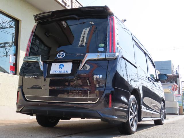 �y���[���f�B�p�[�`���[�A���[�g�z���H�̔������J�����ŔF���B�E�C���J�[�o�����ɎԐ�����E����ꍇ�A�u�U�[�ƃf�B�X�v���C�x���B�X�e�A�����O�𐧌䂵��E����𑀍���T�|�[�g