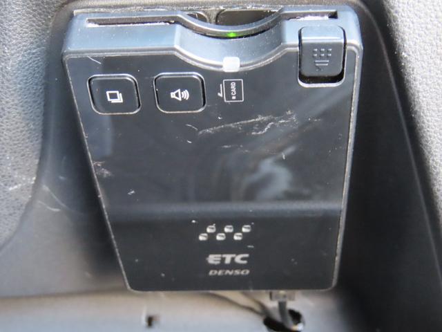 ハイゼットカーゴ ＤＸ　１オーナーユーザー様買取車　ＨＲ　４ＷＤ　ＡＴ　後期　イクリプスフルセグナビＴＶ　ＣＤ　Ｂｌｕｅｔｏｏｔｈ　Ｂカメラ　ＥＴＣ　ＬＥＤヘッド　キーレス　Ｒフィルム　Ｗエアバック　オーバヘッドシェルフ（15枚目）