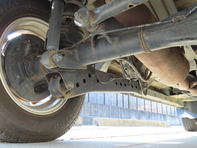 ハイゼットカーゴ ＤＸ　１オーナーユーザー様買取車　ＨＲ　４ＷＤ　ＡＴ　後期　イクリプスフルセグナビＴＶ　ＣＤ　Ｂｌｕｅｔｏｏｔｈ　Ｂカメラ　ＥＴＣ　ＬＥＤヘッド　キーレス　Ｒフィルム　Ｗエアバック　オーバヘッドシェルフ（54枚目）