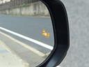【ブラインドスポットモニター】装備車です!車線変更の時、死角となる斜め後ろに接近している車をLED点灯や警告音で教えてくれます♪安全運転をサポートしてくれるので心強いですね☆