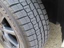 中古車をお選びの際はタイヤにもご注目下さいね☆残量やヒビなどある場合があります!当店では残量が少なかったり、劣化がひどいものは交換などご相談させていただきます!
