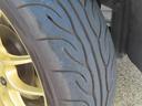中古車をお選びの際はタイヤにもご注目下さいね☆残量やヒビなどある場合があります!当店では残量が少なかったり、劣化がひどいものは交換などご相談させていただきます!