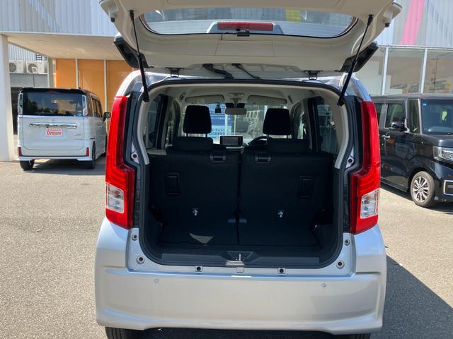 ムーヴ ＸリミテッドＩＩ　ＳＡＩＩＩ　ナビ　バックカメラ　ドラレコ　衝突被害軽減ブレーキ　運転性シートヒーター　本革巻きステアリング　オートライト　電動格納式ミラー　オートエアコン　ステアリングスイッチ　アイドリングストップ（16枚目）