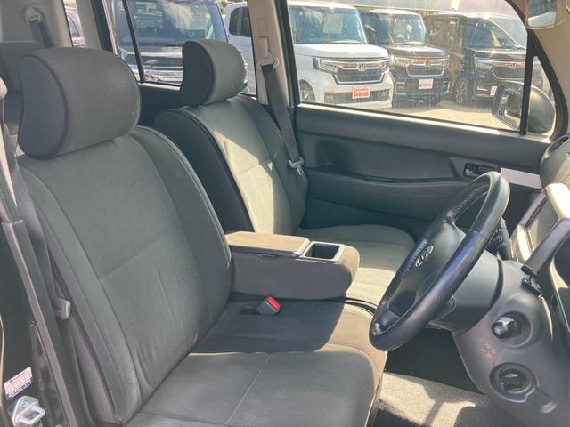 ムーヴコンテ Ｘ　リミテッド　ナビ　純正アルミホイール　フォグライト　パワーシート　キーレス　オートエアコン　電動格納式ミラー　マニュアルレベリング機能　パワーウィンドウ（22枚目）