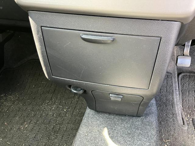 ムーヴコンテ Ｘ　リミテッド　ナビ　純正アルミホイール　フォグライト　パワーシート　キーレス　オートエアコン　電動格納式ミラー　マニュアルレベリング機能　パワーウィンドウ（33枚目）