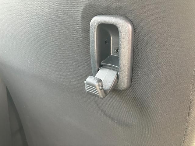 アルト L 運転席シートヒーター オーディオ キーレス アイドリングストップ 横滑り防止機能 マニュアルレベリング機能 マニュアルエアコン パワーウィンドウ(48枚目)