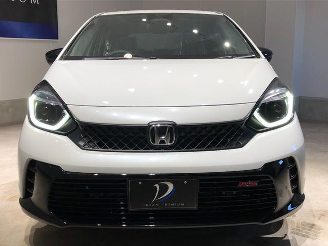 フィット ＲＳ　ＨｏｎｄａＳＥＮＳＩＮＧ／ＬＥＤヘッドライト／オートライト／プッシュエンジンスタート／電子パーキングブレーキ／フルオートエアコン／横滑防止装置／電動格納ミラー／ＵＳＢポート／純正１６ＡＷ／禁煙車（34枚目）