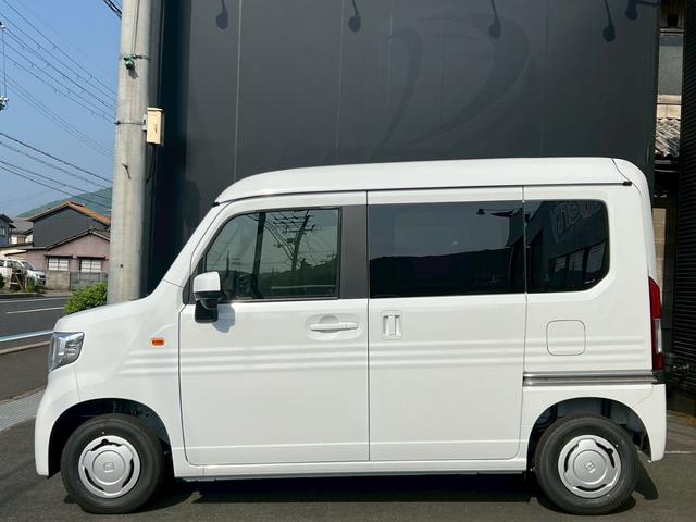 Ｎ－ＶＡＮ Ｌ・ホンダセンシング　届出済未使用車　ＨｏｎｄａＳＥＮＳＩＮＧ　両側スライドドア　ピラーレス　電動格納ミラー　キーレス　パワーウィンドウ　オートエアコン（9枚目）