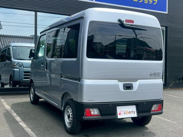 ハイゼットカーゴ ＤＸ　届出済未使用車　スマートアシスト　両側スライドドア　キーレス　オートライト　ＡＭ／ＦＭラジオ　マニュアルエアコン　アイドリングストップ（11枚目）