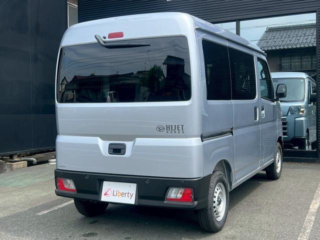 ハイゼットカーゴ ＤＸ　届出済未使用車　スマートアシスト　両側スライドドア　キーレス　オートライト　ＡＭ／ＦＭラジオ　マニュアルエアコン　アイドリングストップ（13枚目）