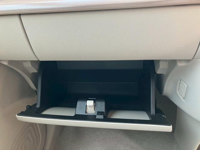 アルトラパン Ｘ　レーダーブレーキサポート装着車　シートヒータ　Ｉストップ　セキュリティー　スマートキープッシュスタート　運転席助手席エアバッグ　フルフラット　ＬＥＤライト　パワーウィンド　ＥＳＣ　ベンチシート　ＡＢＳ（52枚目）