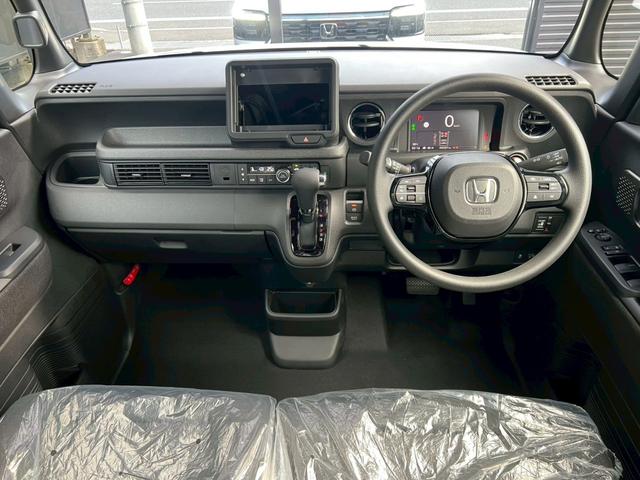 Ｎ－ＢＯＸカスタム ベースグレード　ＨｏｎｄａＳＥＮＳＩＮＧ　片側電動スライドドア　電子パーキング　オートブレーキホールド　アダプティブクルーズコントロール　純正アルミホイール　スマートキー　運転席＆助手席シートヒーター　ＬＥＤ（31枚目）