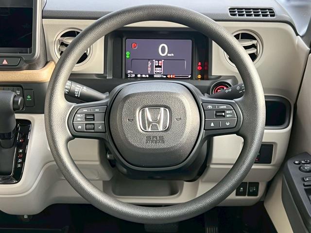 Ｎ－ＢＯＸ ベースグレード　ＨｏｎｄａＳＥＮＳＩＮＧ　片側電動スライド　電子パーキング　オートブレーキホールド　アダプティブクルーズコントロール　運転席＆助手席シートヒーター　スマートキー　電動格納式ミラー　オートハイビーム（33枚目）