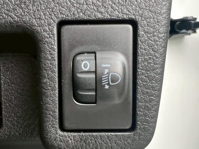 アルト Ｌ　純正ナビ　衝突被害軽減ブレーキ　パーキングセンサー　レーンキープアシスト　運転席シートヒーター　キーレス　電動格納式ミラー　横滑り防止　アイドリングストップ　マニュアルエアコン（50枚目）