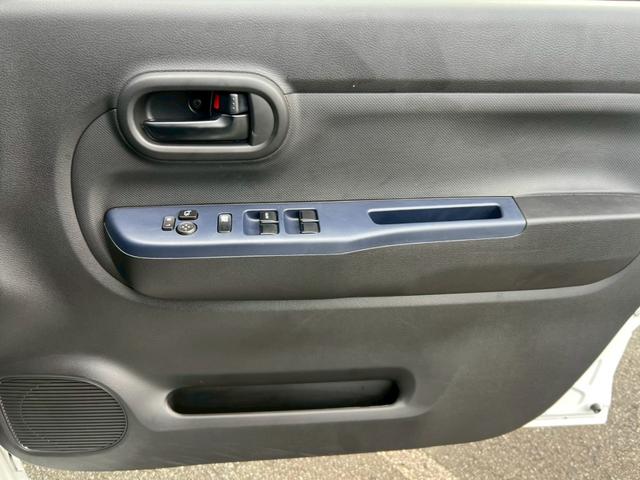 アルト Ｌ　純正ナビ　衝突被害軽減ブレーキ　パーキングセンサー　レーンキープアシスト　運転席シートヒーター　キーレス　電動格納式ミラー　横滑り防止　アイドリングストップ　マニュアルエアコン（54枚目）