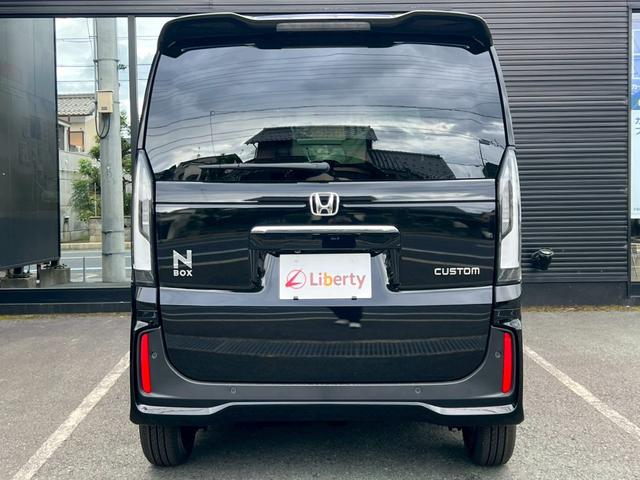 Ｎ－ＢＯＸカスタム ベースグレード　ＨｏｎｄａＳＥＮＳＩＮＧ　片側電動スライドドア　アダプティブクルーズコントロール　電子パーキング　オートブレーキホールド　純正アルミホイール　ＬＥＤヘッドライト　運転席＆助手席シートヒーター（12枚目）