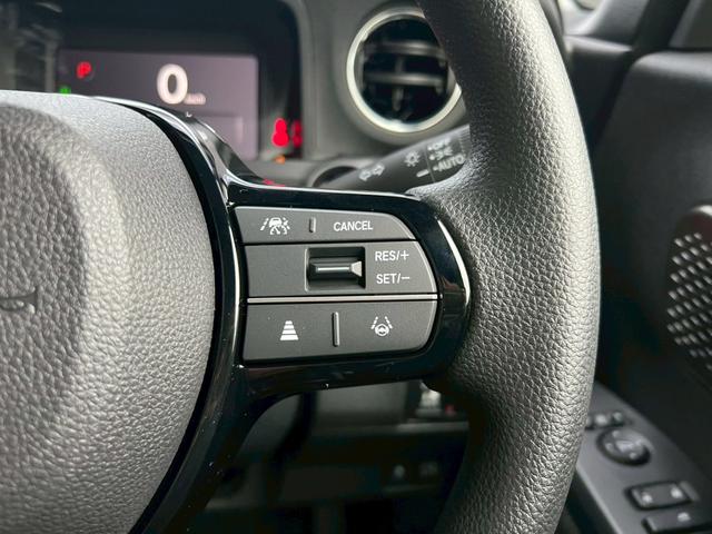 Ｎ－ＢＯＸカスタム ベースグレード　ＨｏｎｄａＳＥＮＳＩＮＧ　片側電動スライドドア　アダプティブクルーズコントロール　電子パーキング　オートブレーキホールド　純正アルミホイール　ＬＥＤヘッドライト　運転席＆助手席シートヒーター（33枚目）