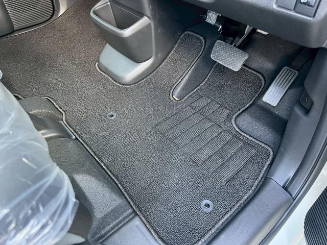 Ｎ－ＢＯＸカスタム ベースグレード　ＨｏｎｄａＳＥＮＳＩＮＧ　ドラレコ　ＥＴＣ　片側電動スライド　電子パーキング　オートブレーキホールド　アダプティブクルーズコントロール　運転席＆助手席シートヒーター　ＬＥＤヘッドライト　スマートキー（29枚目）