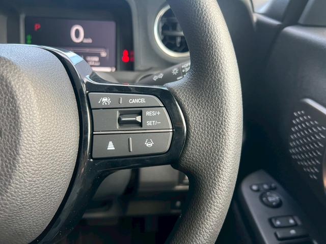 Ｎ－ＢＯＸカスタム ベースグレード　ＨｏｎｄａＳＥＮＳＩＮＧ　ドラレコ　ＥＴＣ　片側電動スライド　電子パーキング　オートブレーキホールド　アダプティブクルーズコントロール　運転席＆助手席シートヒーター　ＬＥＤヘッドライト　スマートキー（40枚目）
